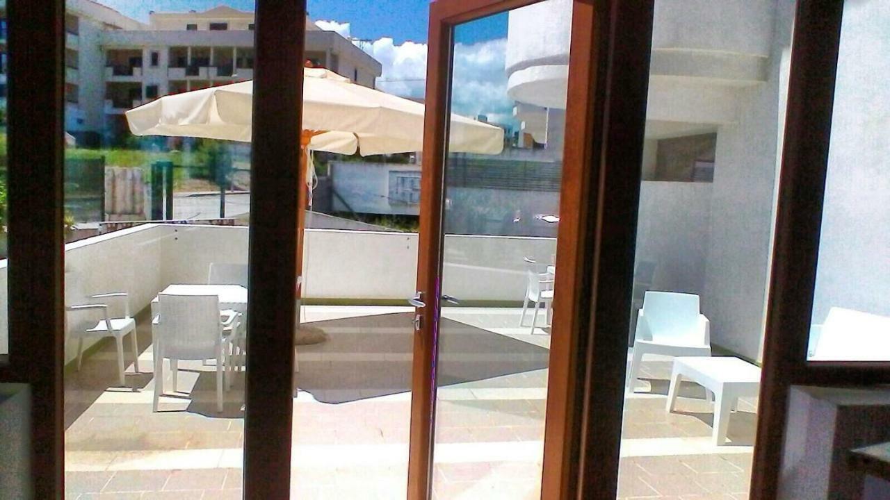 B&B Palazzo Manfredi Vieste, Fronte Mare Con Parcheggio Екстериор снимка